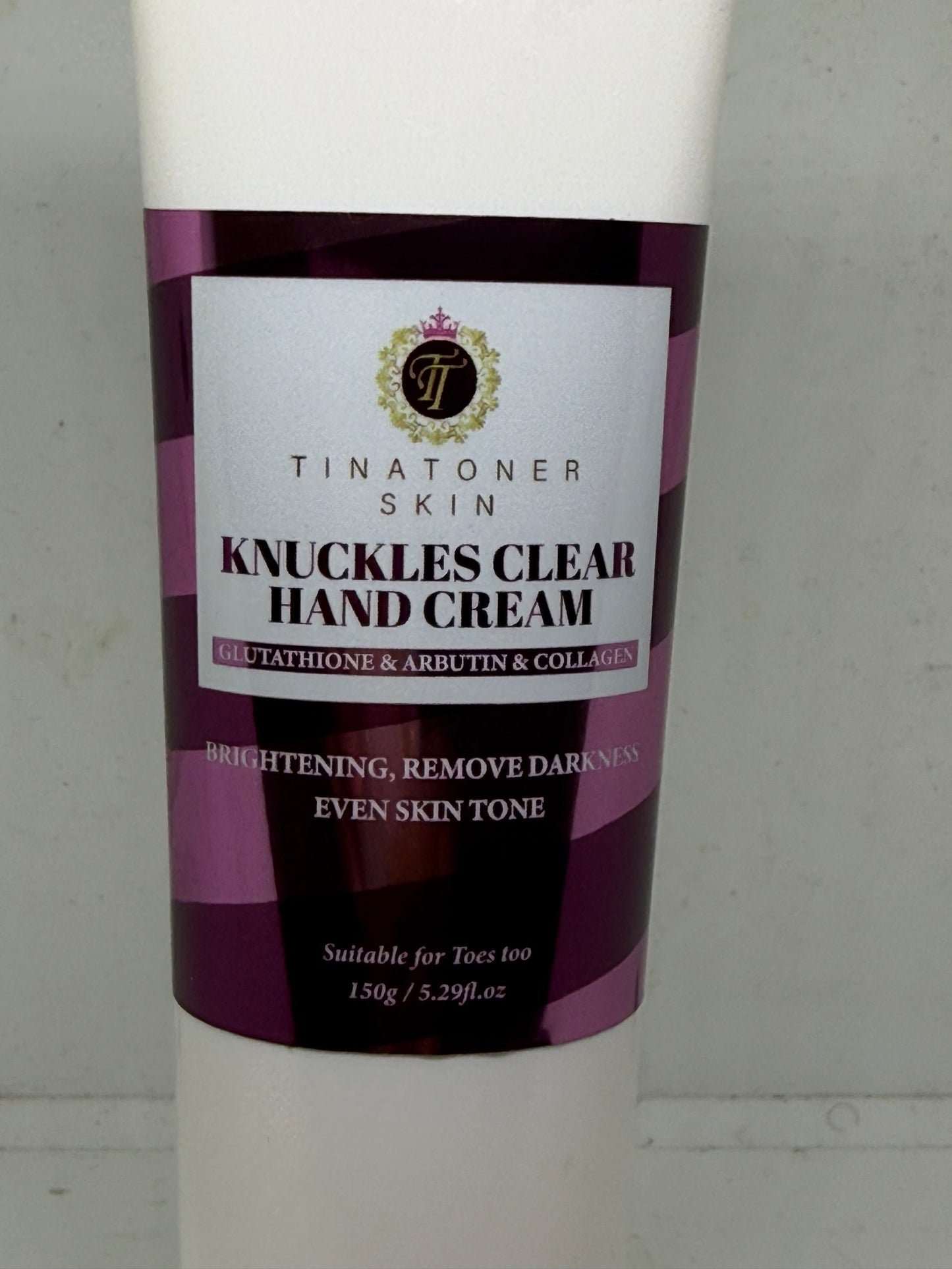 Dark kuckle cream and serum scrub