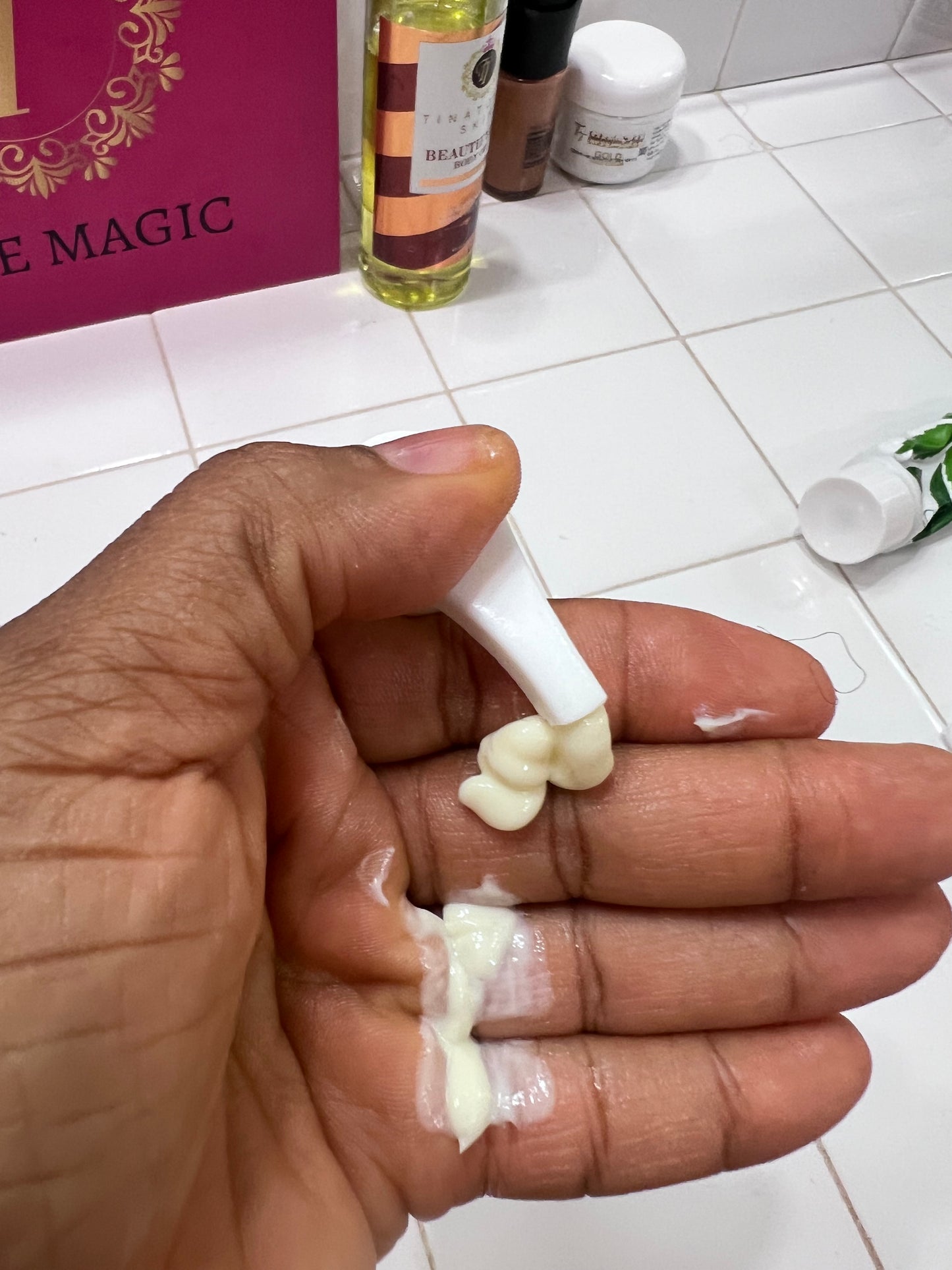 BEAUTIFYING BRIGHTENING (Body AND FACE SET 5 PIECE