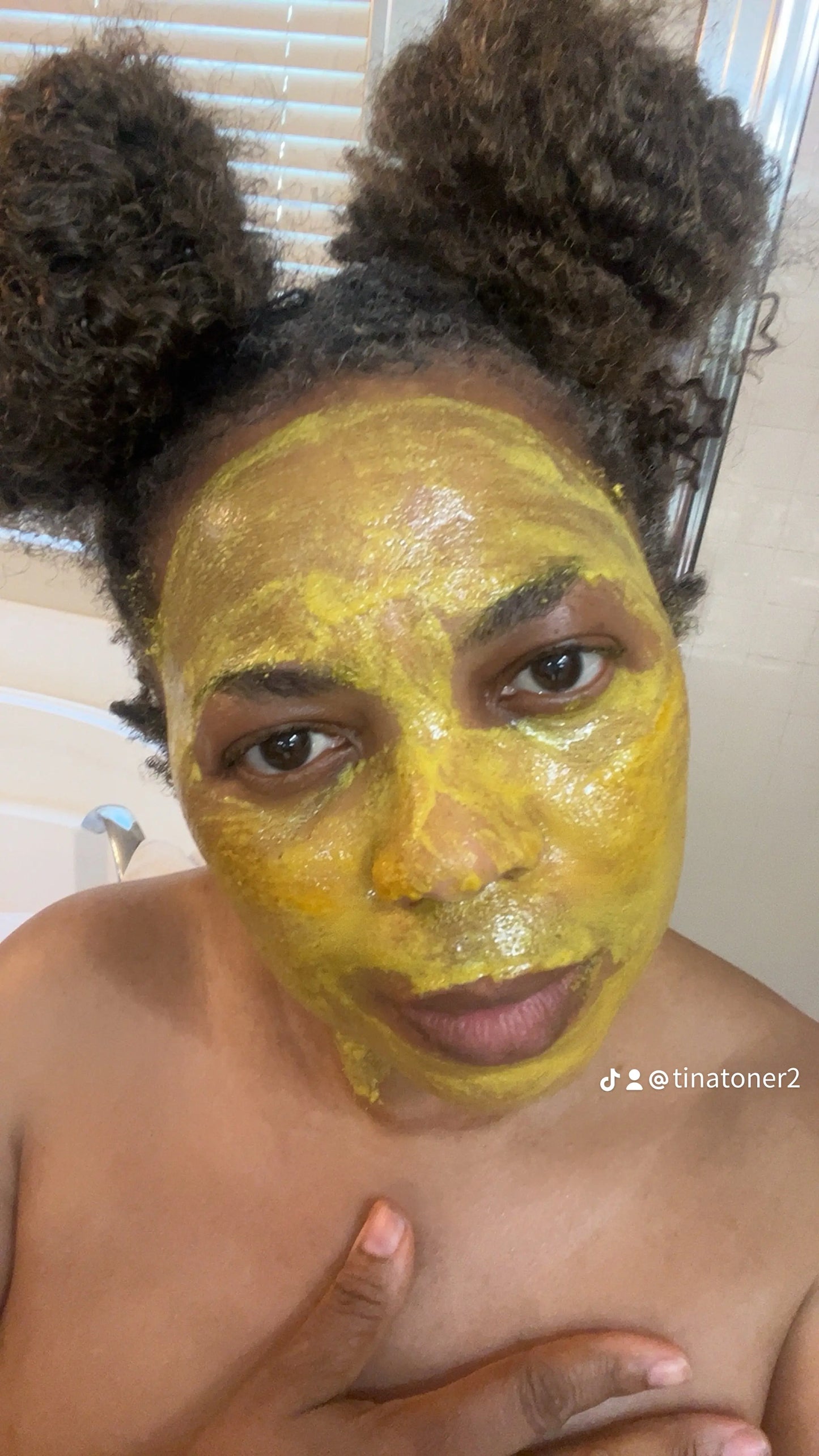 Turmeric Dark spots FACE SCRUB