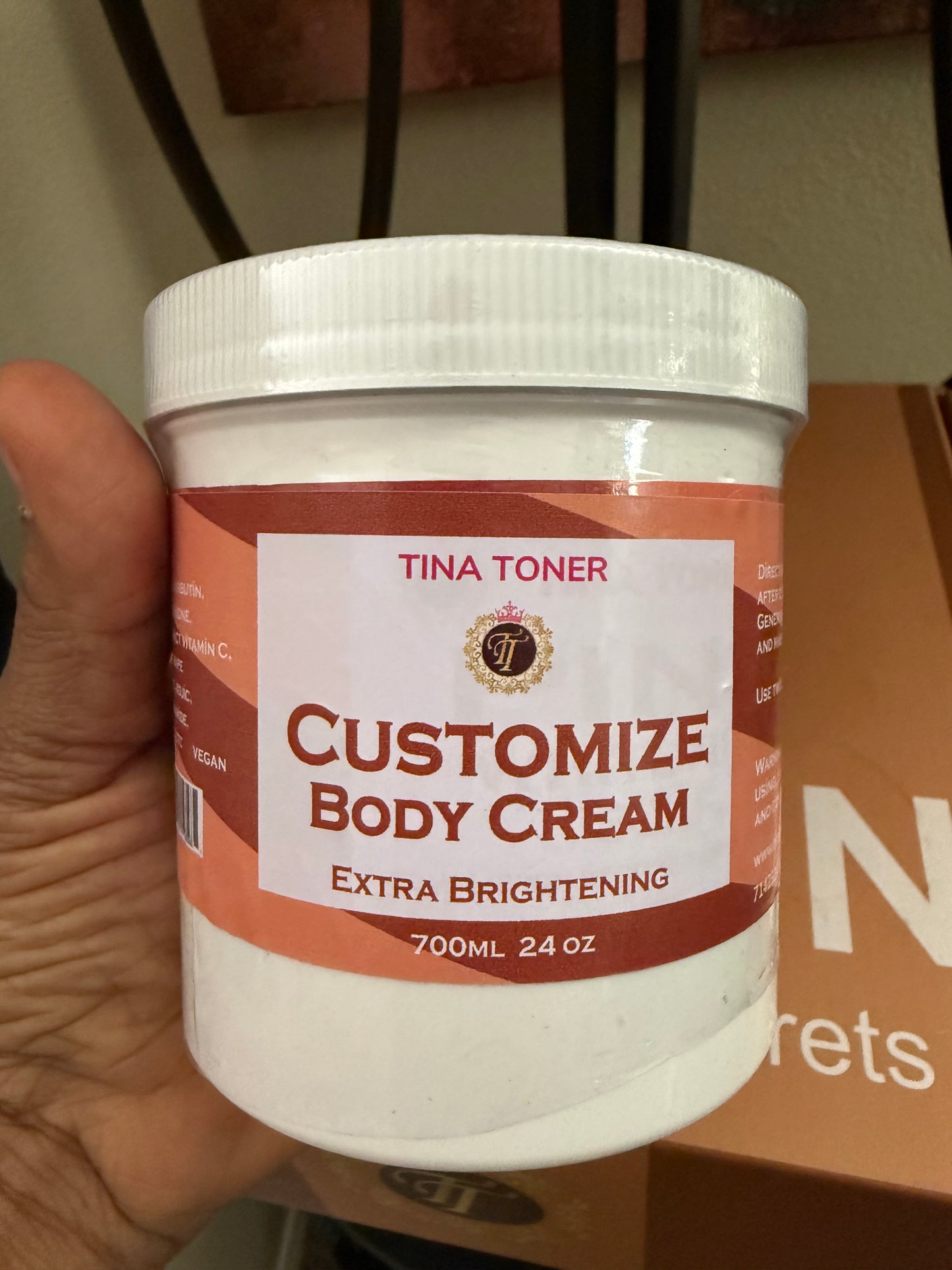 BIRTHDAY SPECIAL deal ) BEAUTIFYING BRIGHTENING 7 ( complete combo with BODY 500ml Coustomize cream