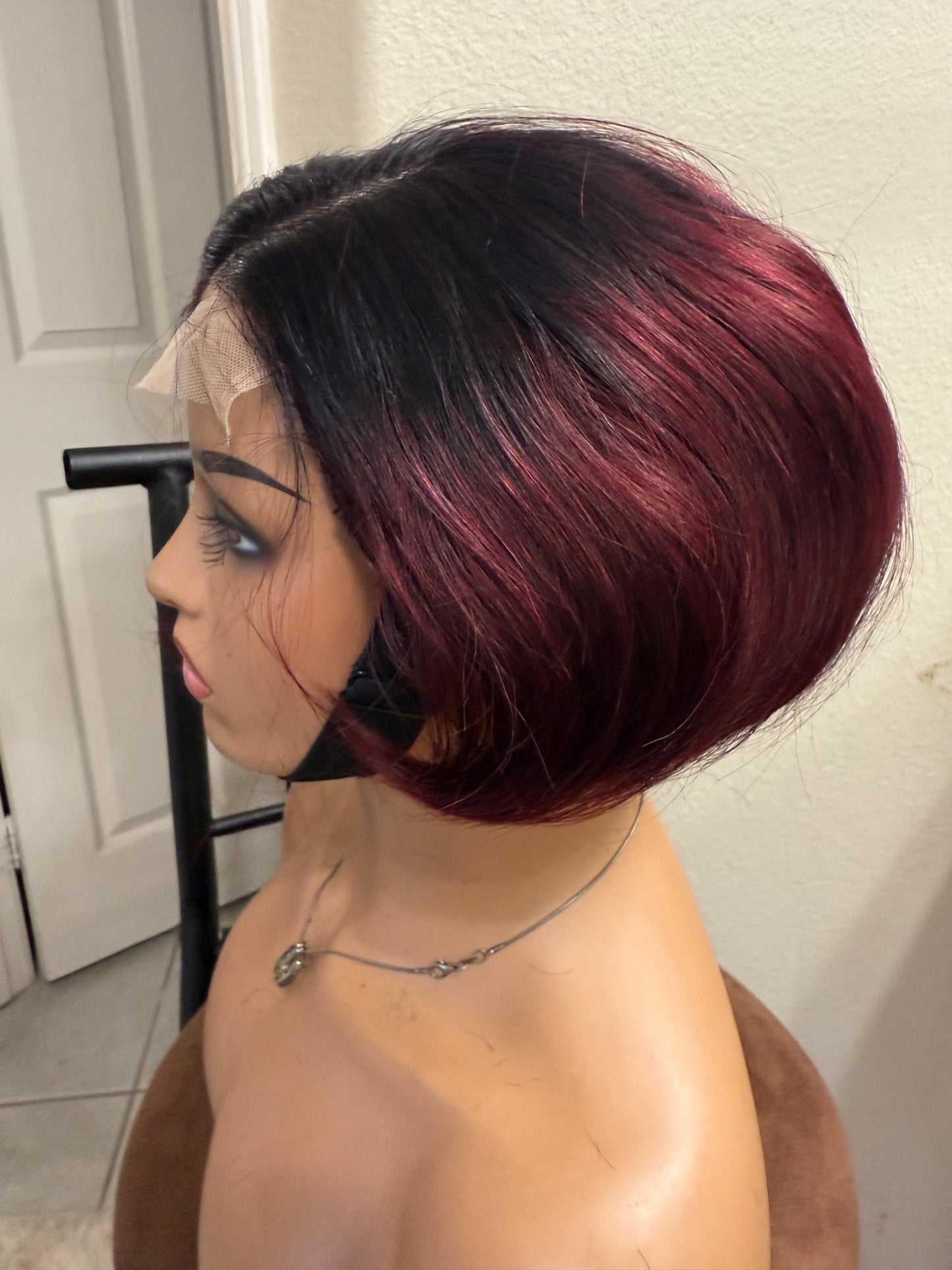 Boss lady Bob Corporate elite