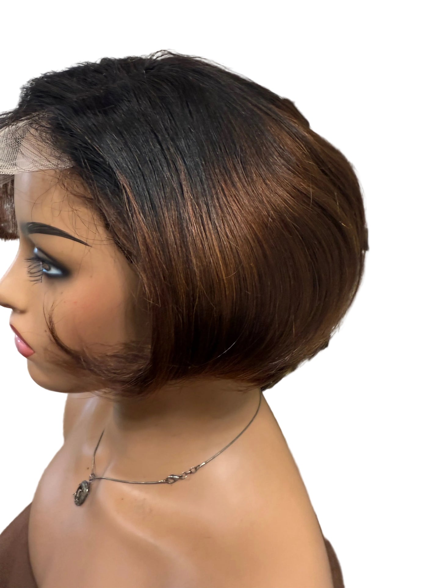 Boss lady Bob Corporate elite