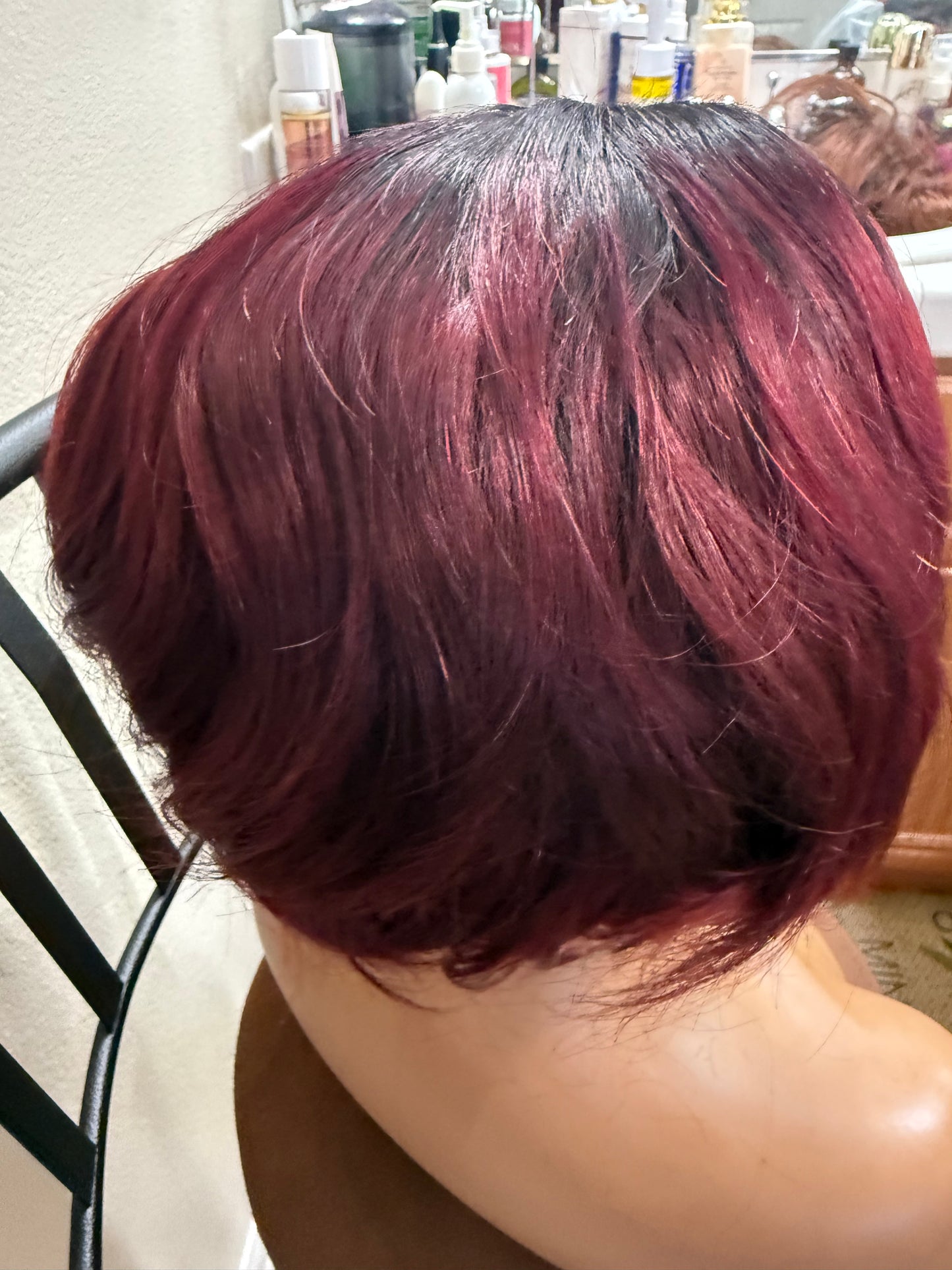 Boss lady Bob Corporate elite