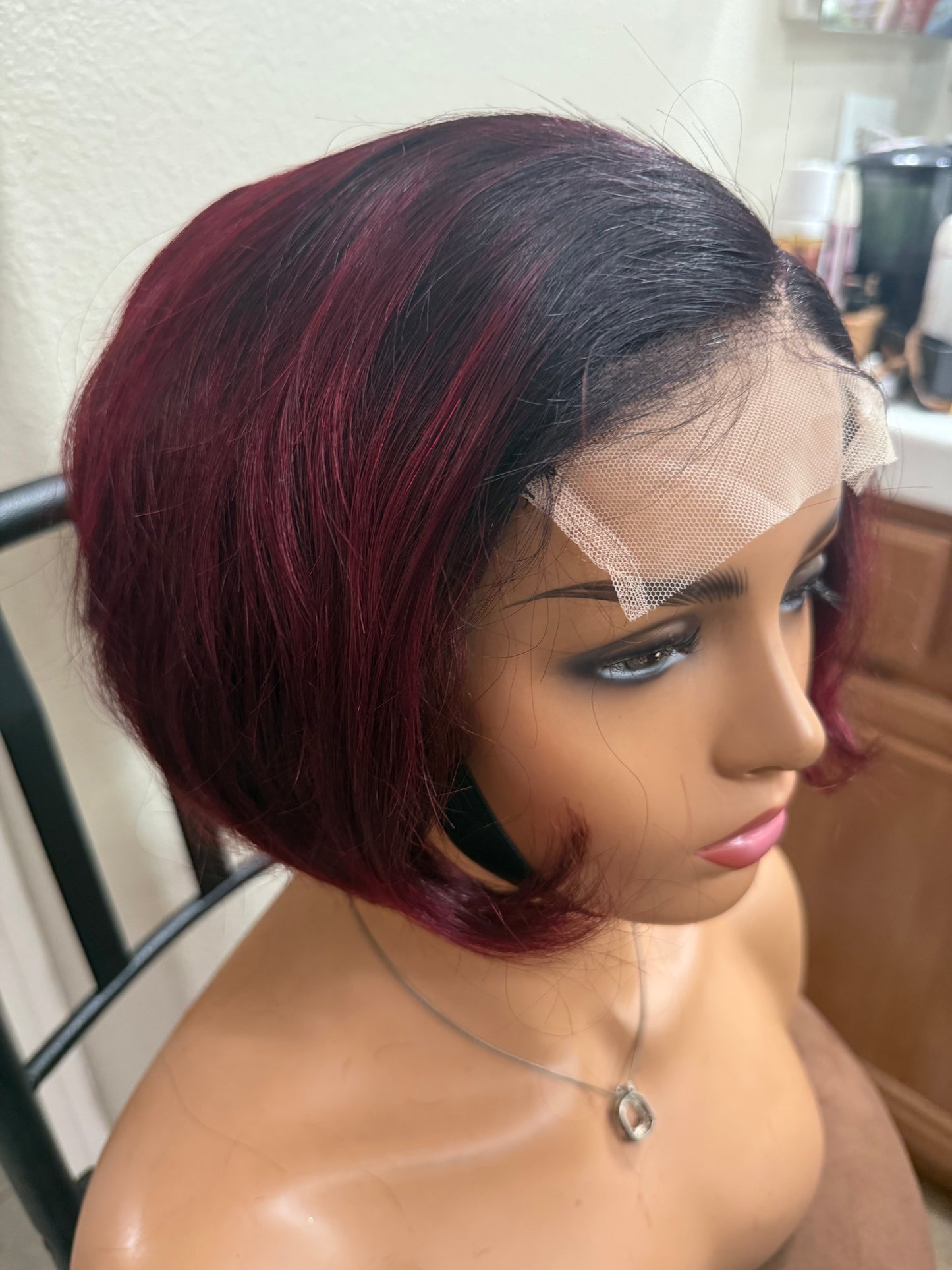 Boss lady Bob Corporate elite