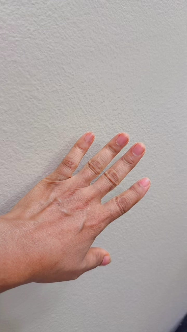 TTONE Dark Knuckle - Hand Cream and Brightening Serum 30ml